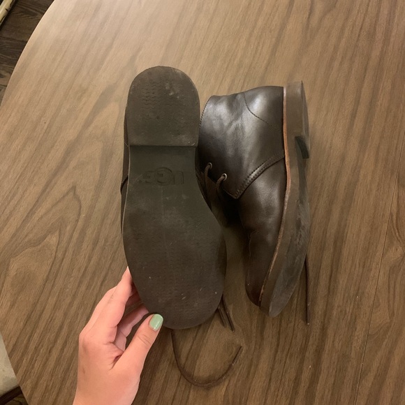 Classic Ugh Chukka Boot - Picture 4 of 5